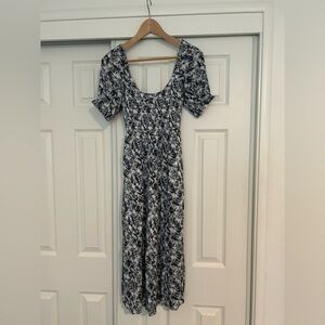 Abercrombie & Fitch Short-Sleeve Smocked Midi Dress size S